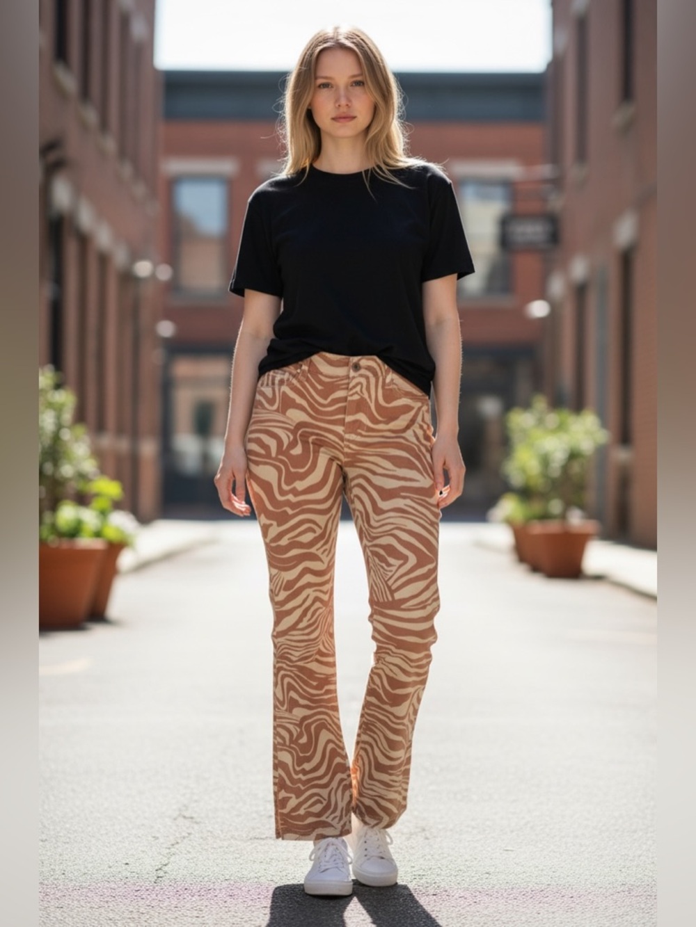 Free People We The Free Swirl Print Flare Pants Boho Western Size 26